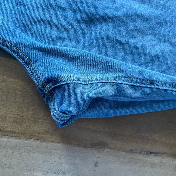 Plus Boyfriend Jeans - Picture 9 of 11